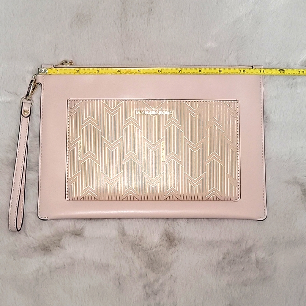 Michael Kors LG Clutch - Picture 3 of 11